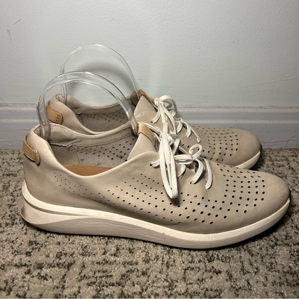 Clarks Unstructured Gray Un Rio Insulated Lace Up Sneakers Size 10